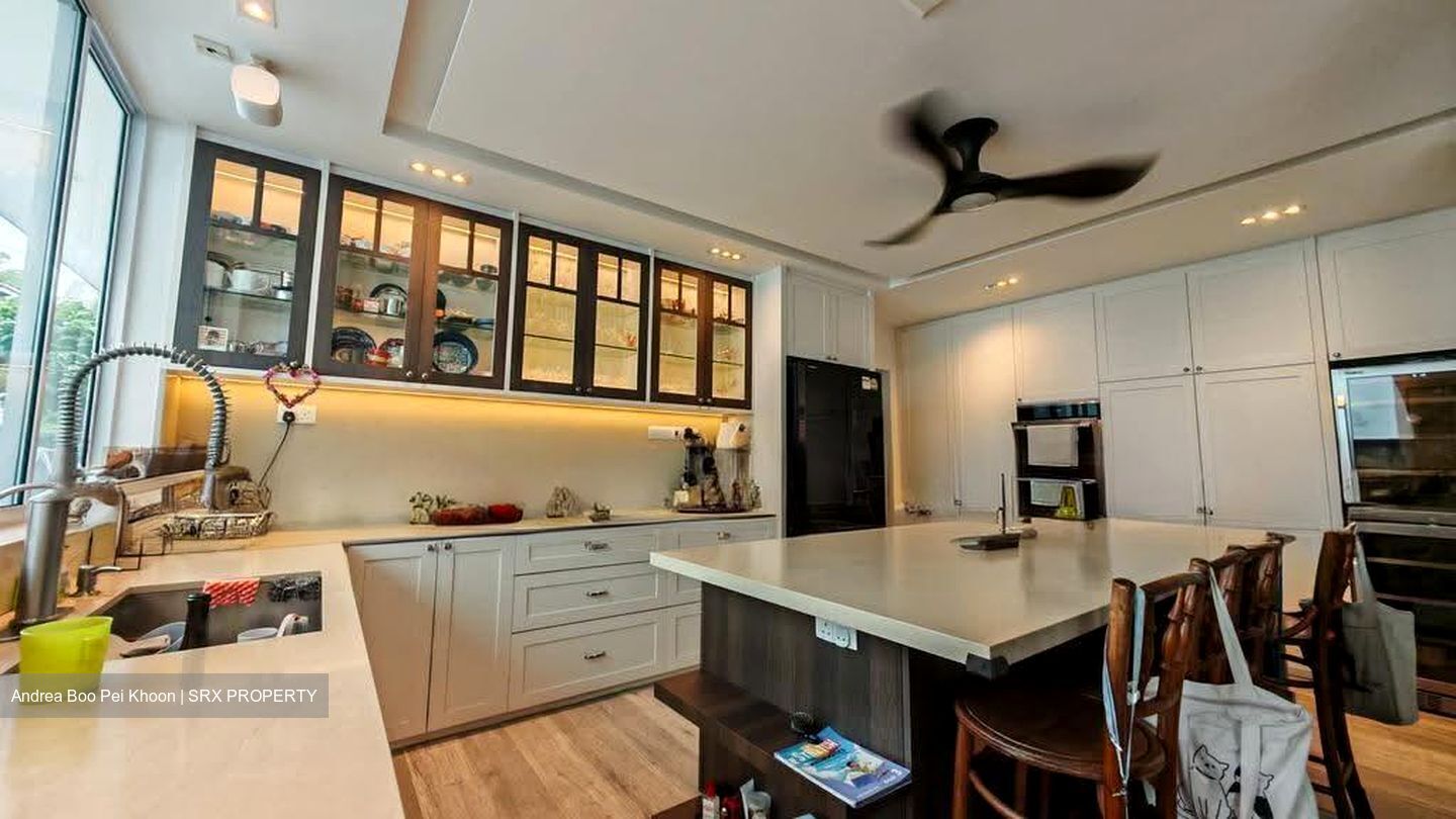 East Coast Road (D15), Terrace #611407951